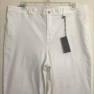 JEN7 by 7 for All Mankind Cropped Wide Leg Distressed Hem White Jeans Size 18 20